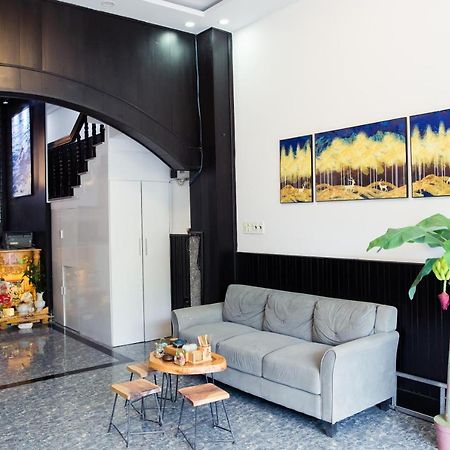 Lalaland Hostel Quy Nhon Exterior photo